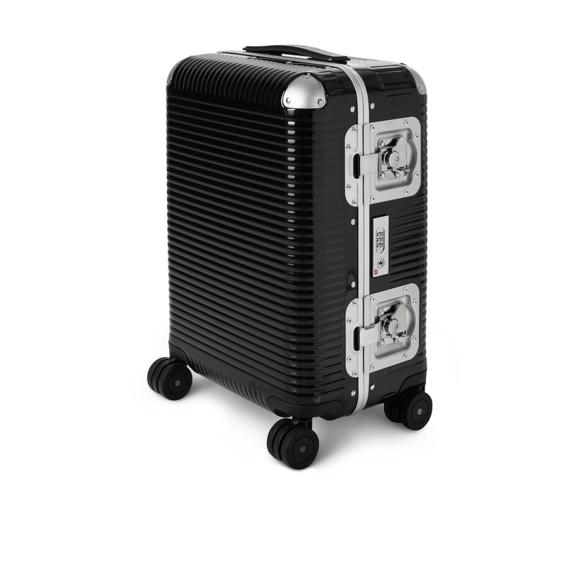FPM MILANO Bank Light 22″ – Polycarbonate Carry-On Luggage