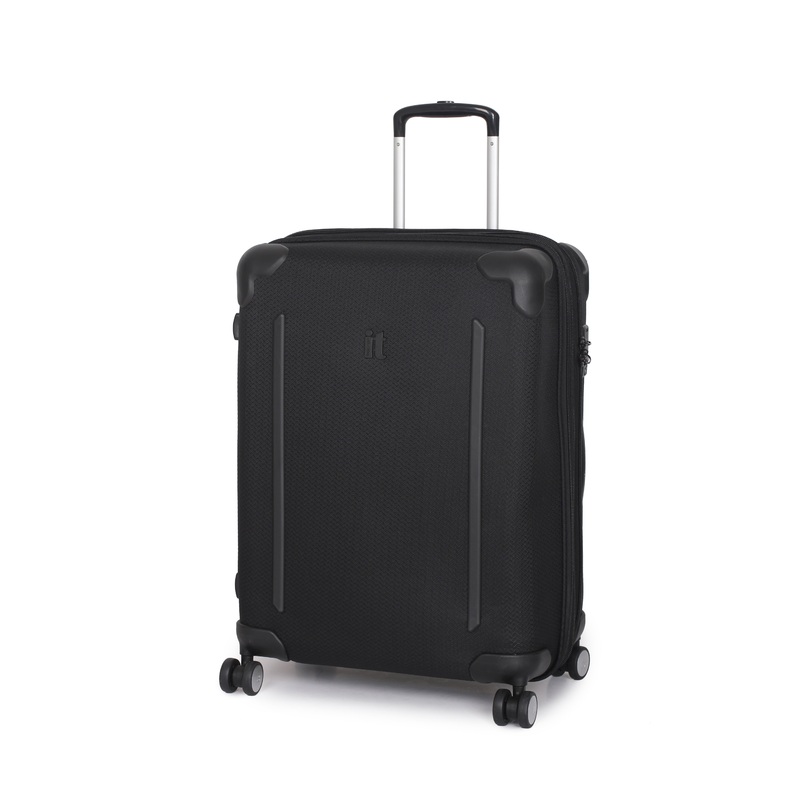 IT Luggage Defender 32.2″ 4-Wheel Large Luggage