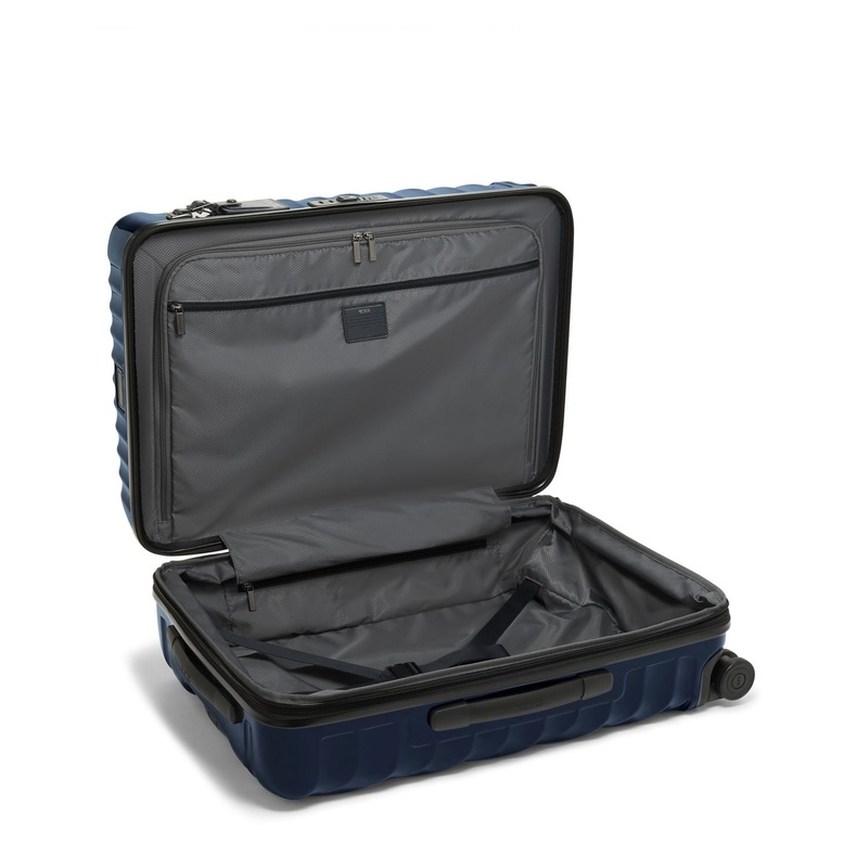TUMI 19 Degree Short Trip Expandable 4 Wheel Packing Case