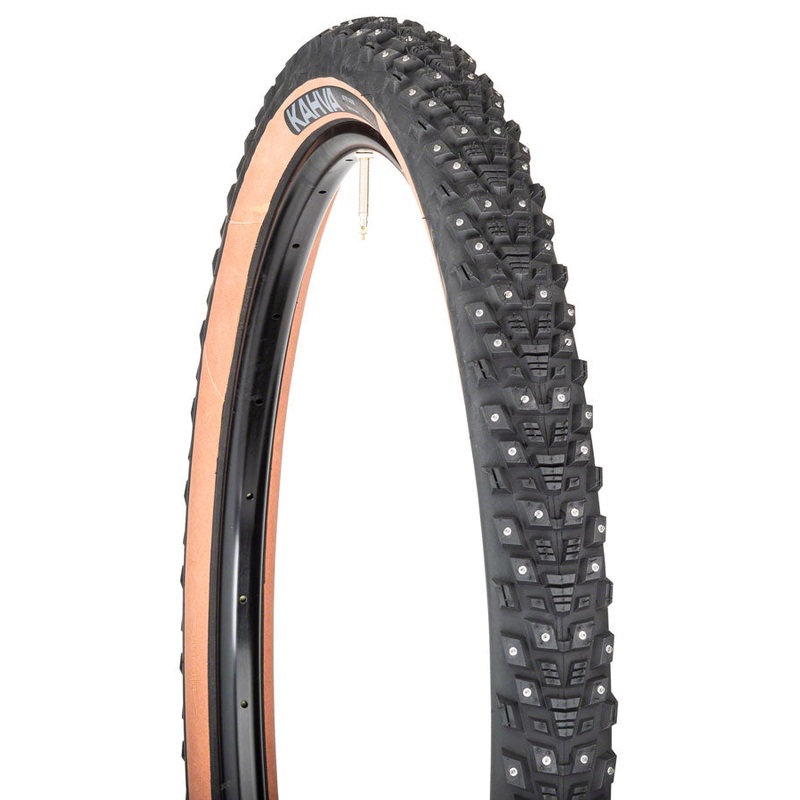 45NRTH Kahva Tire – 27.5 x 2.1 Tubeless Folding Tan 60 TPI 240 Concave Carbide Studs